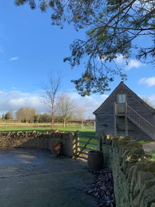 Annexe Near Malmesbury / Tetbury *
